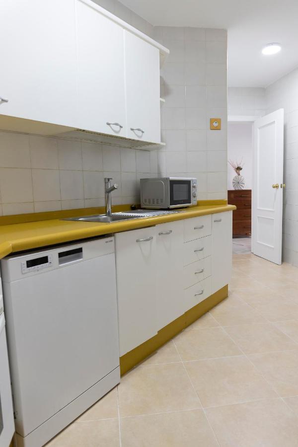 Titan, Edificio Hipercor, Con Parking Apartment Huelva Exterior photo